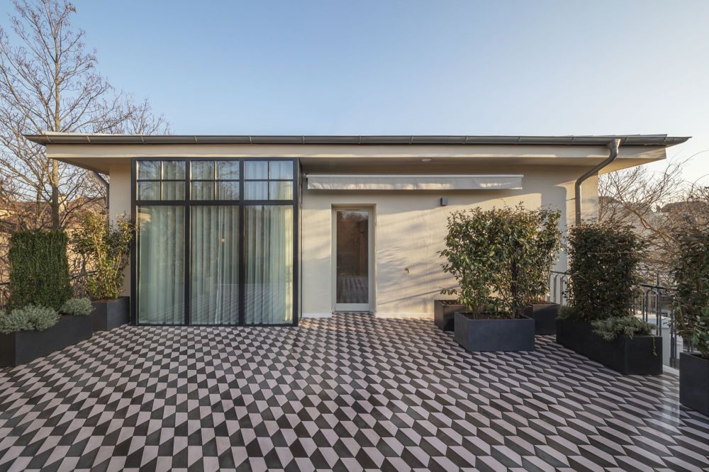 BAGATELLE GARDENHOUSE