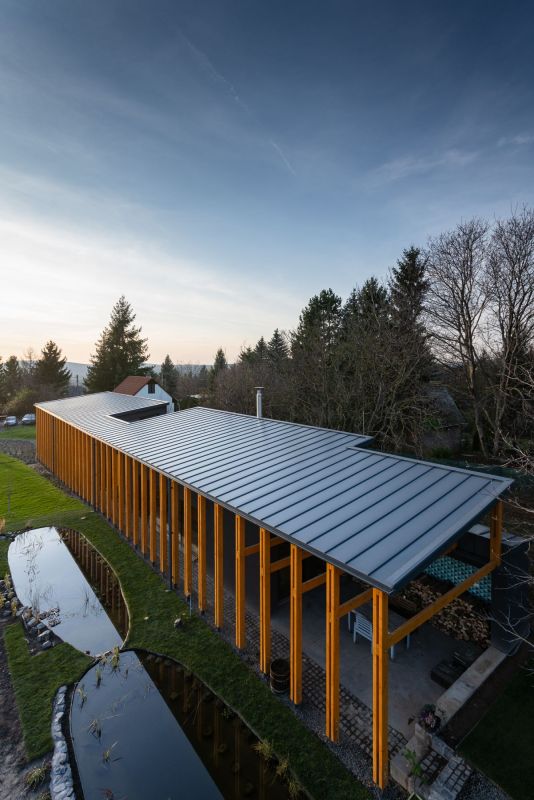 CSALÁDI HÁZ, BUDAKESZI