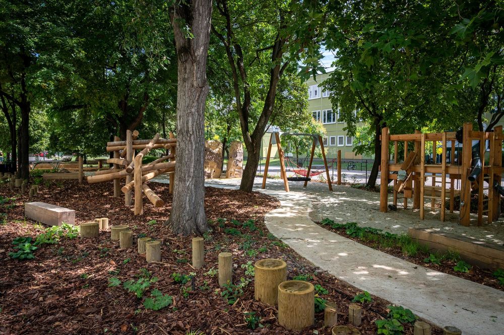 GYÖNGYÖSI SÉTÁNY