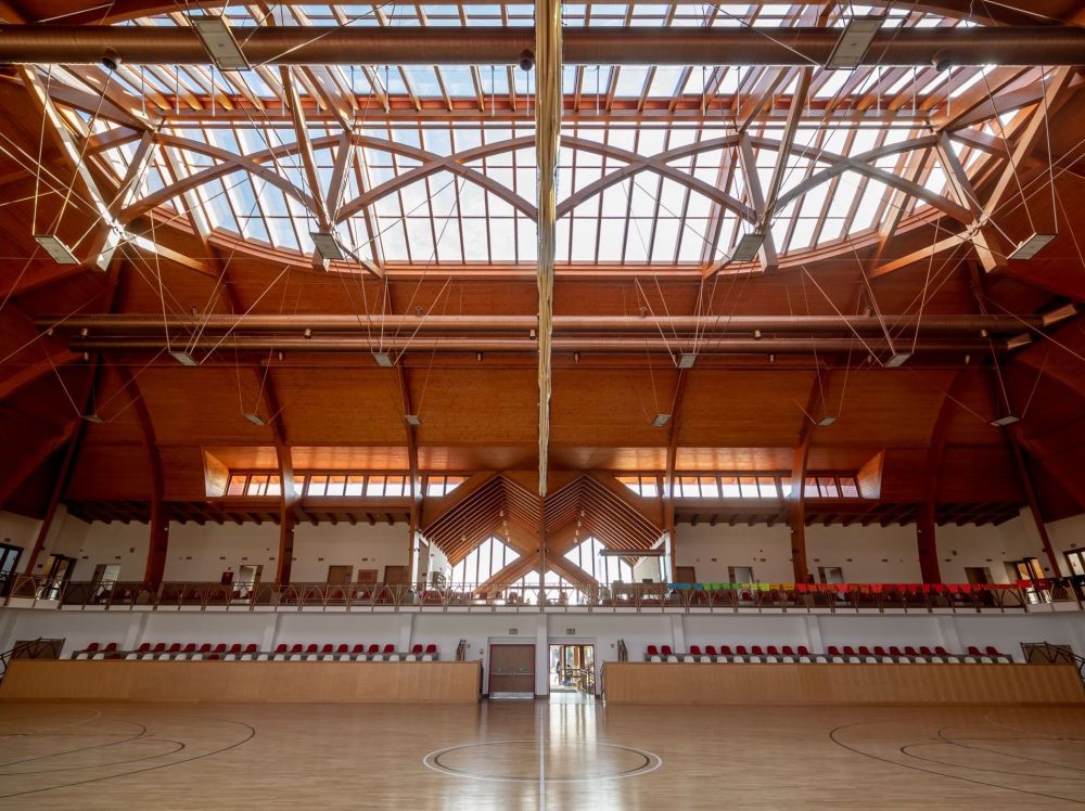 KUCSA TAMÁS SPORTCSARNOK